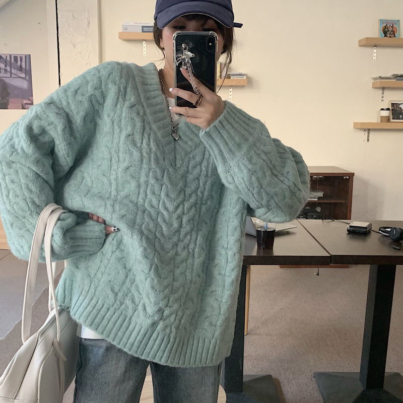 V-ringad Stickad Tröja för Dam – Tjock Kabelstickad Oversize Kofta med Twistmönster