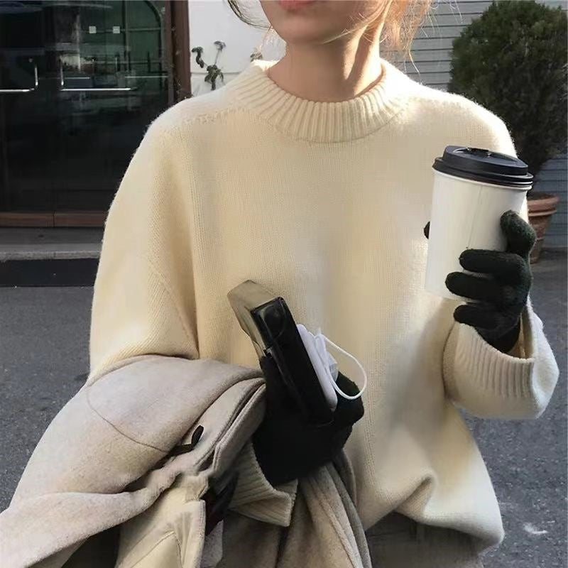 Mjuk Oversize Tröja i Minimalistisk & Tidlös Design