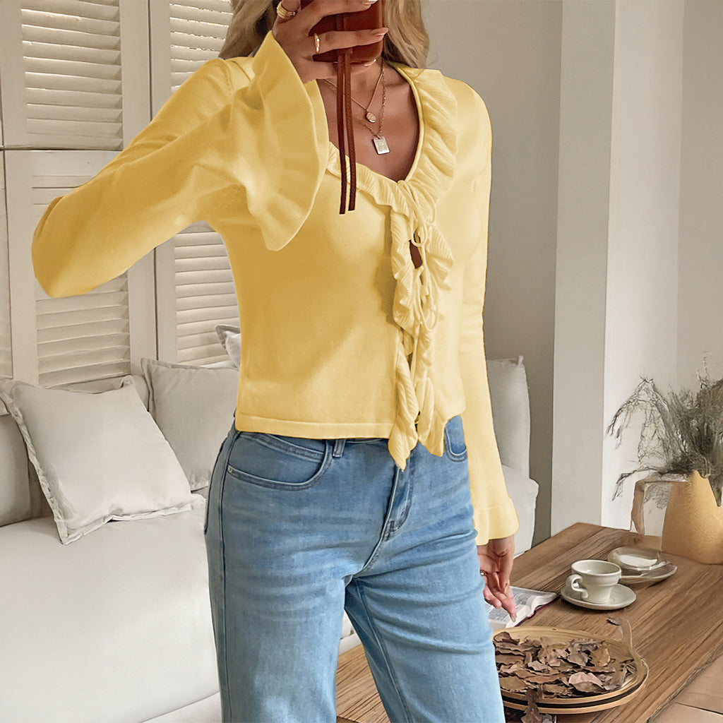 Topp V-ringad med Snörning & Utsvängda Ärmar