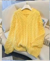 V-ringad Stickad Tröja för Dam – Tjock Kabelstickad Oversize Kofta med Twistmönster